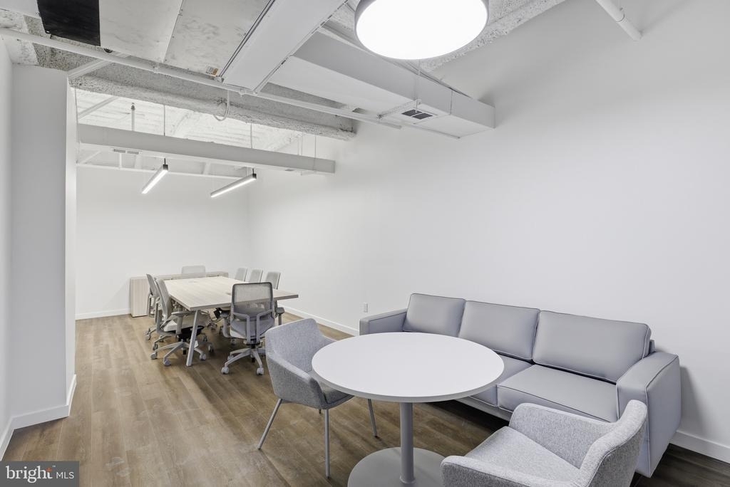 915 N Broad Street - Photo 38