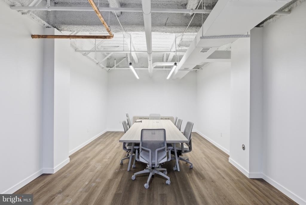 915 N Broad Street - Photo 37