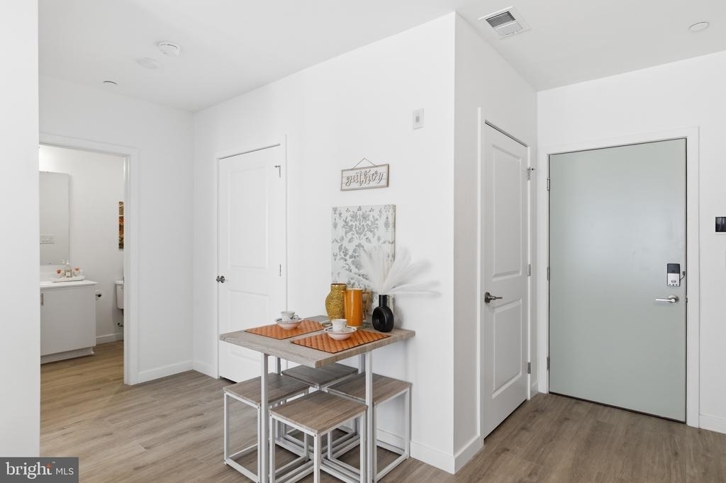 915 N Broad Street - Photo 3