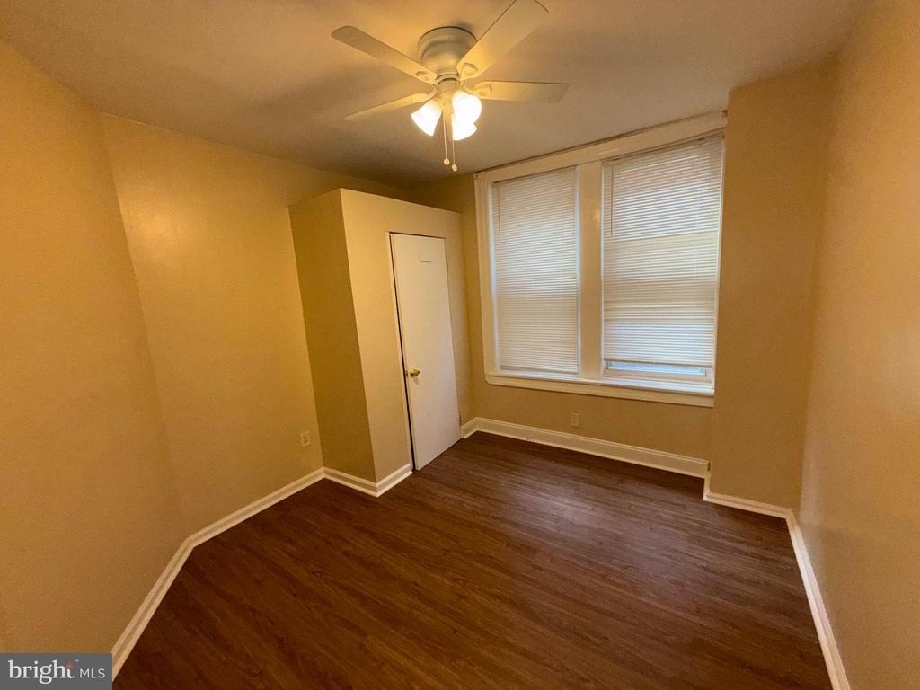 5437 Christian Street - Photo 5