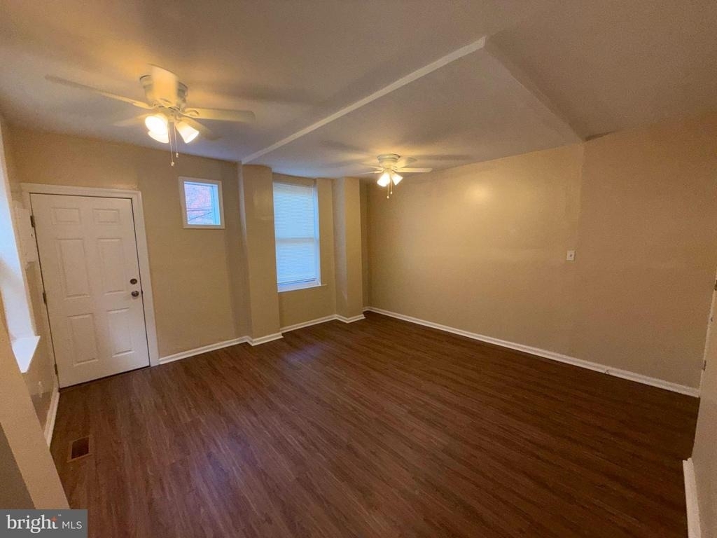 5437 Christian Street - Photo 9