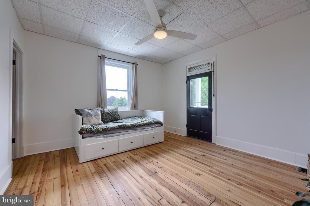 136 E Harrisburg Avenue - Photo 32
