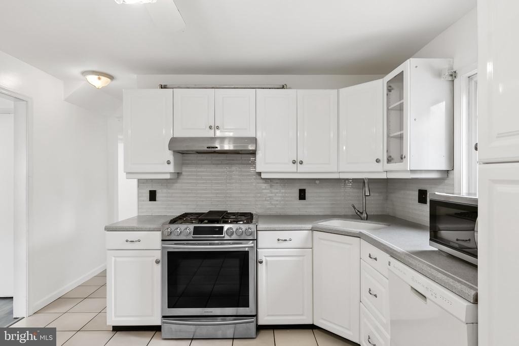 116 Eaton Place - Photo 9