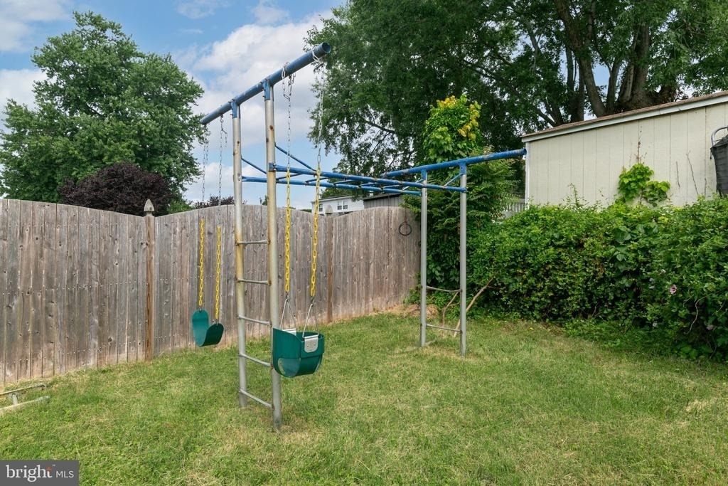 116 Eaton Place - Photo 3