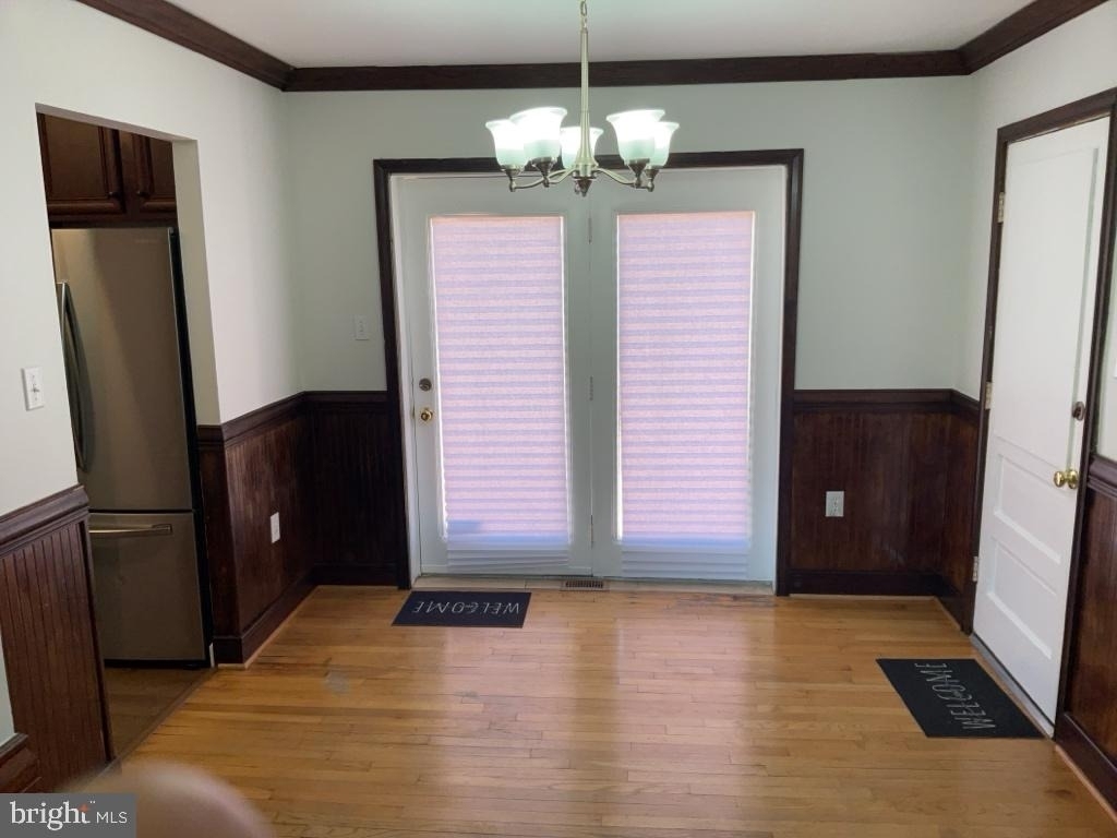 6920 Groveton Drive - Photo 7