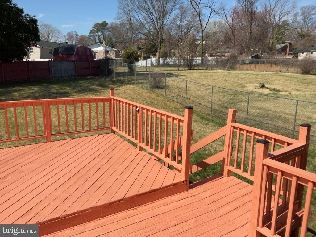 6920 Groveton Drive - Photo 27