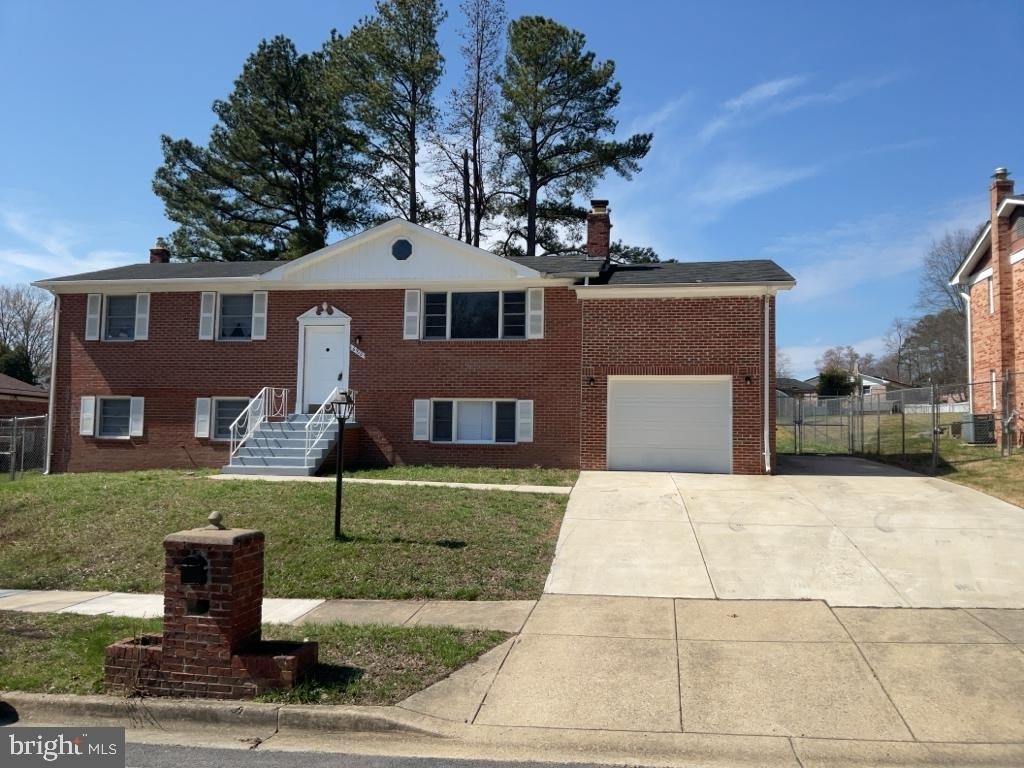 6920 Groveton Drive - Photo 1
