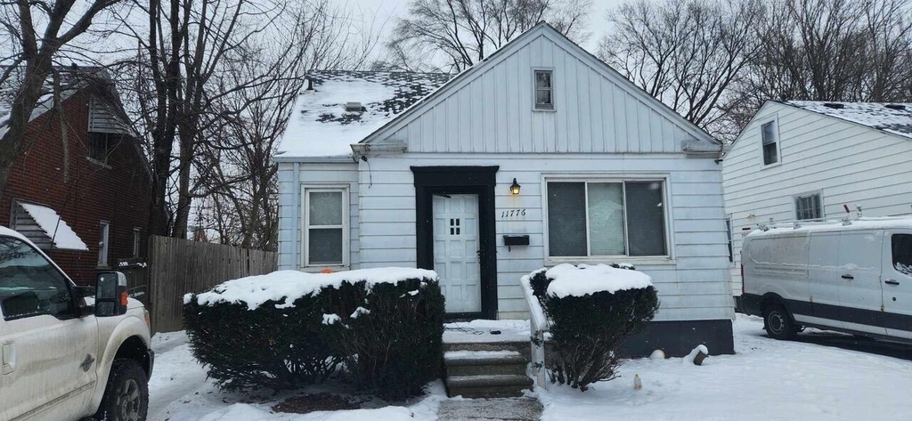 11776 Rossiter Street - Photo 0