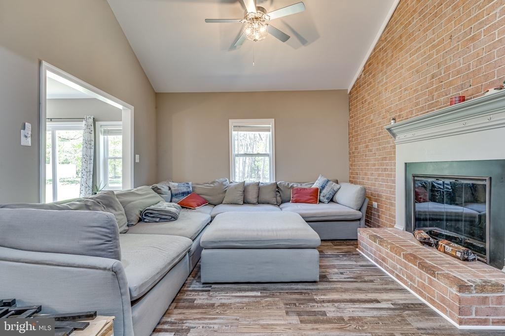 11315 Demmy Way - Photo 10