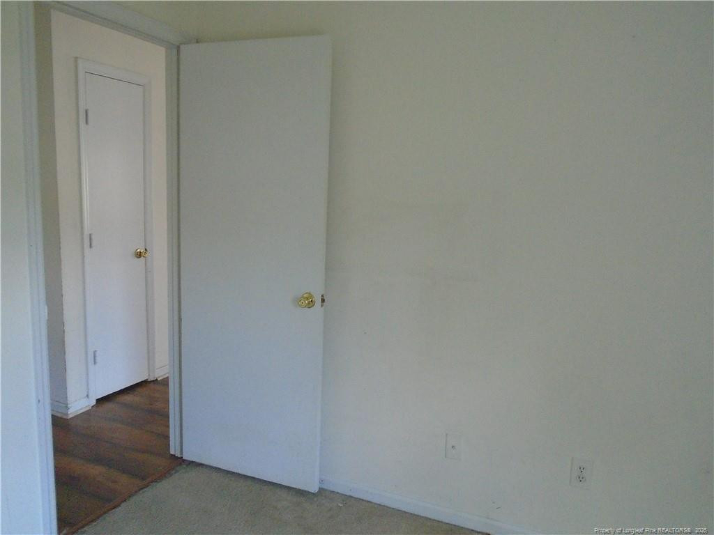5595 Quietwood Place - Photo 11