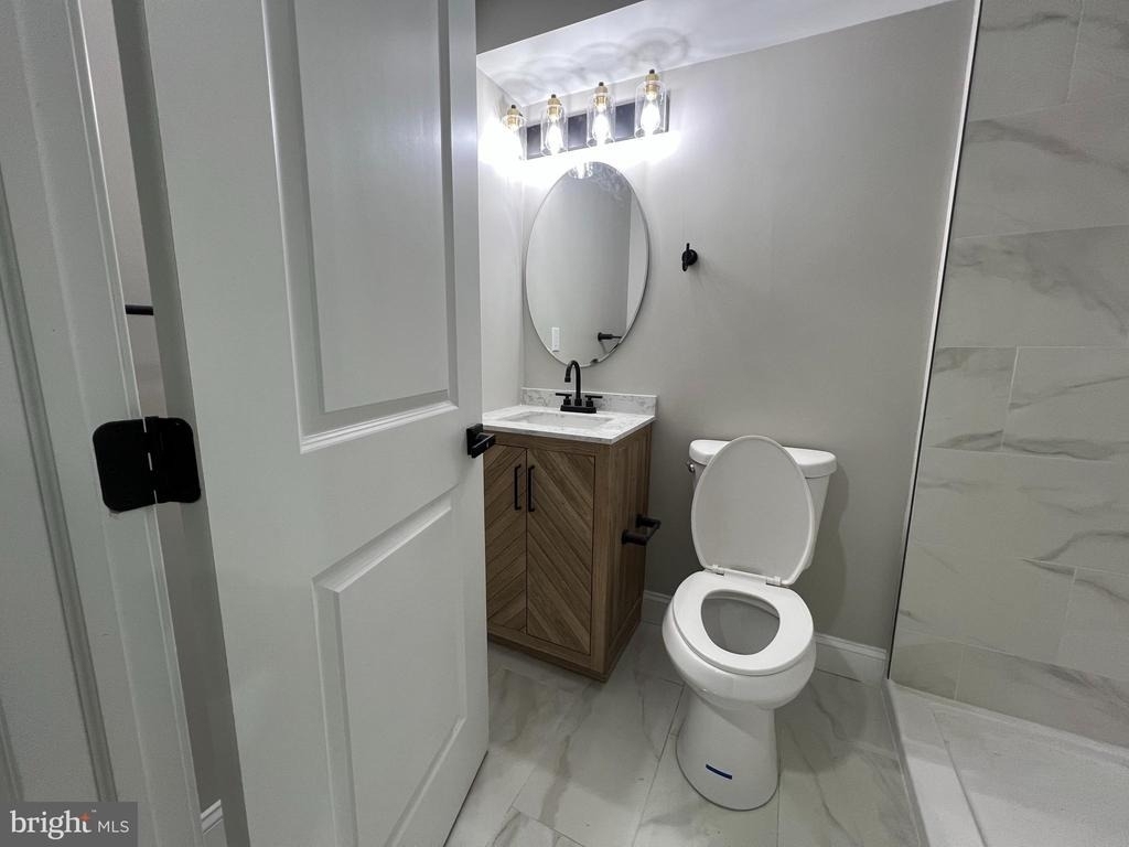 717 N Collington Avenue - Photo 18