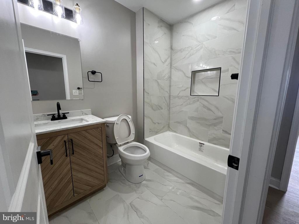717 N Collington Avenue - Photo 28