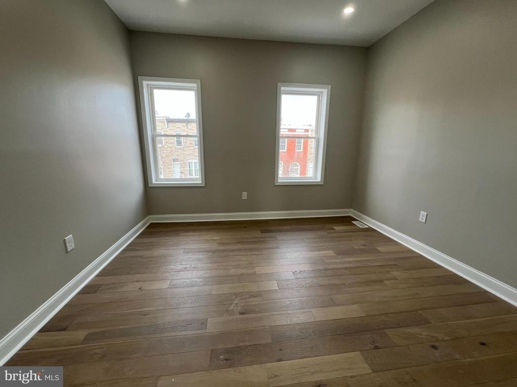 717 N Collington Avenue - Photo 30