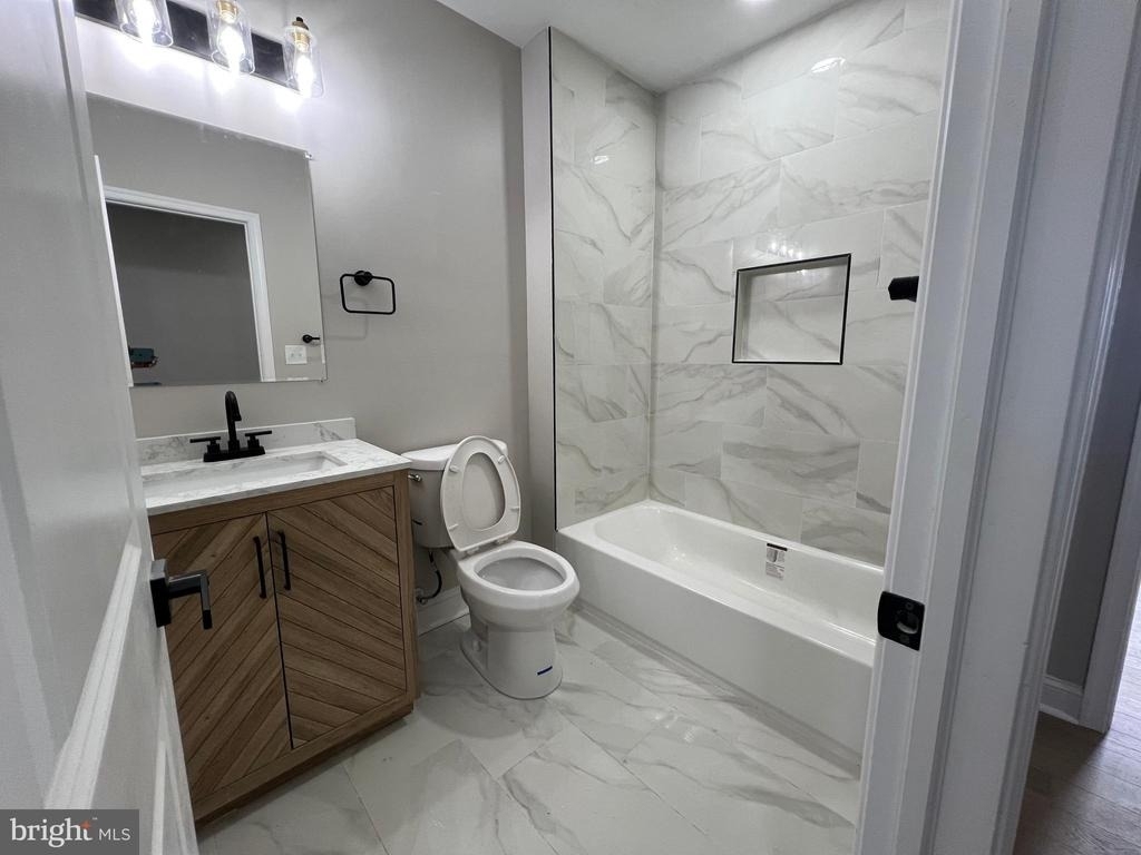 717 N Collington Avenue - Photo 27