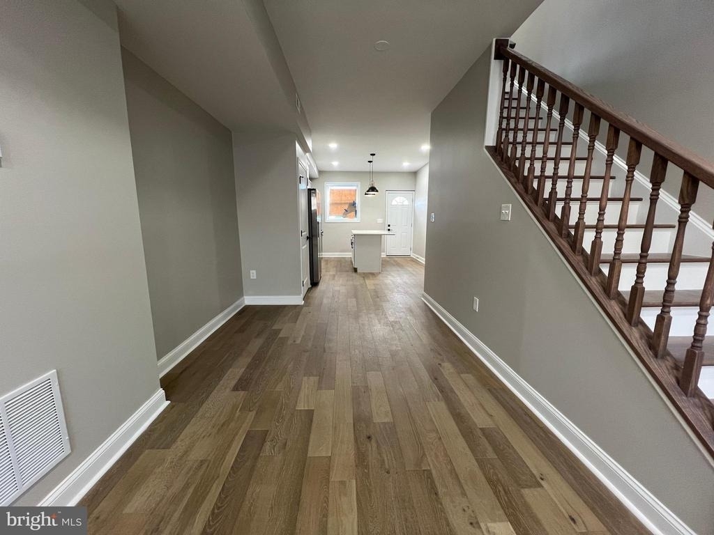 717 N Collington Avenue - Photo 5