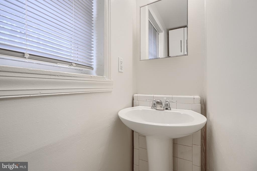 1138 W Lombard Street - Photo 13
