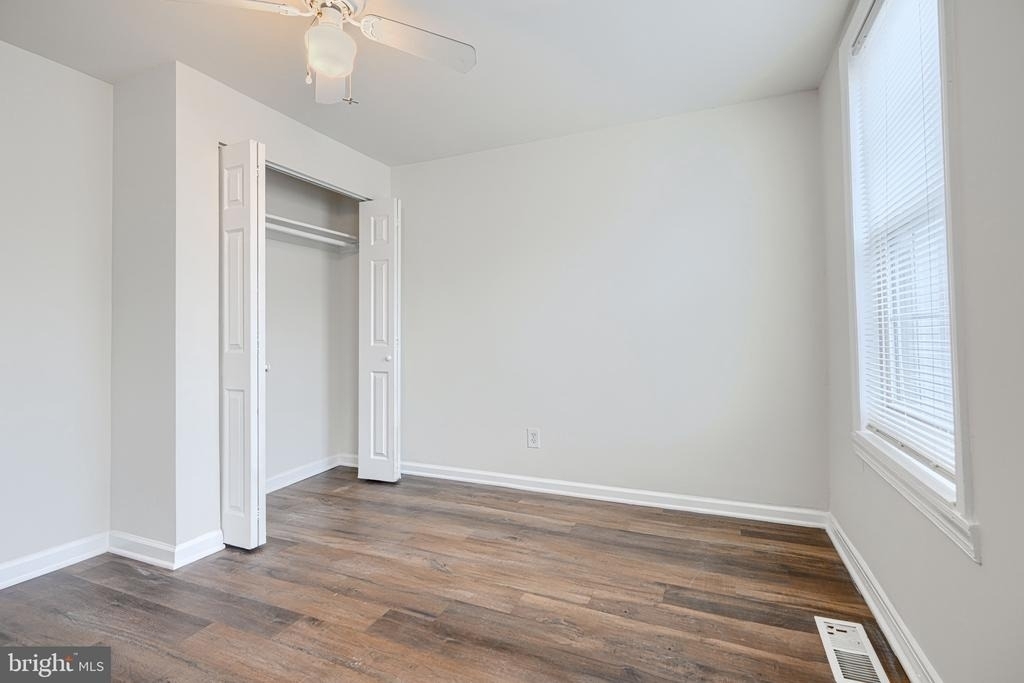 1138 W Lombard Street - Photo 8