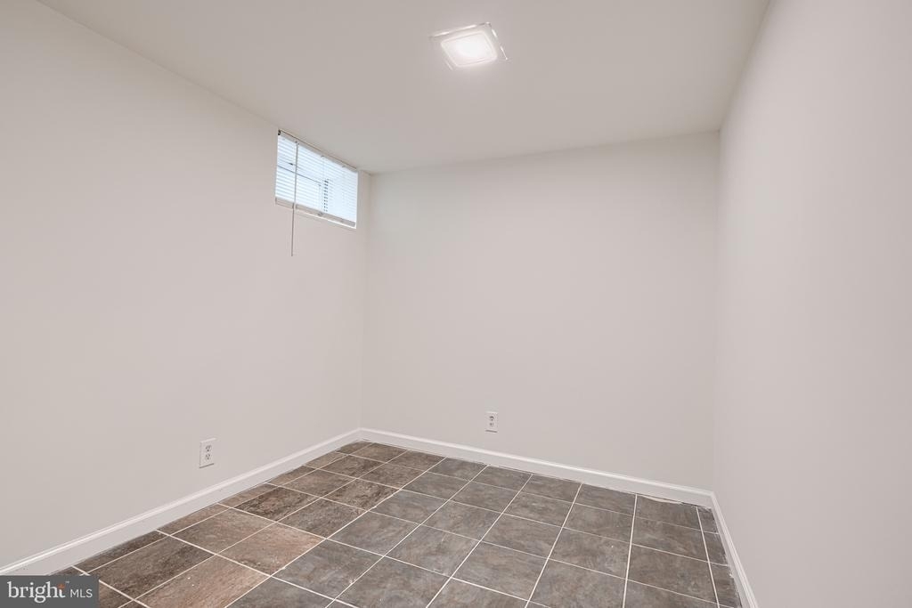 1138 W Lombard Street - Photo 24