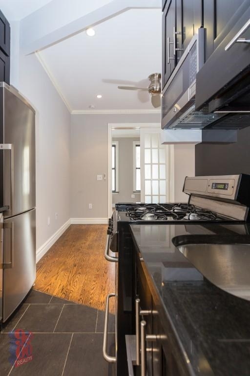 Copy of 60 Avenue B, Unit 4a - Photo 0