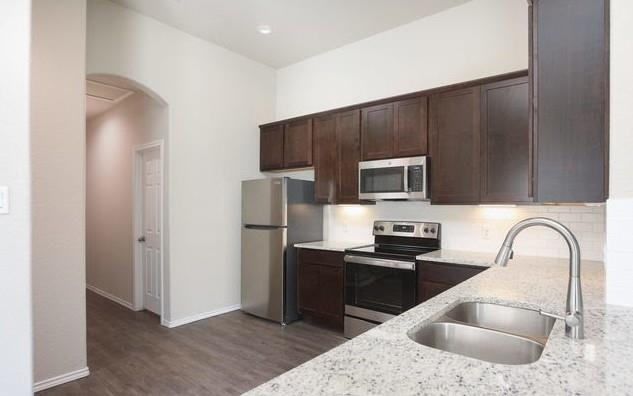 3414 Scott Cir - Photo 3