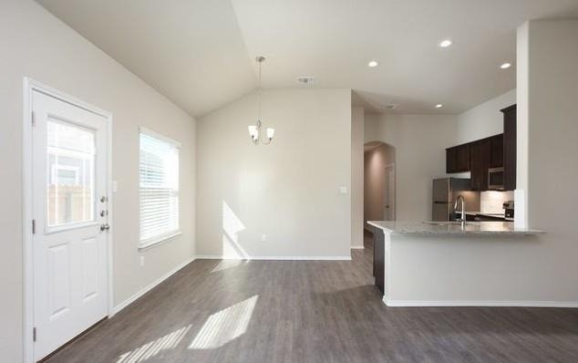 3414 Scott Cir - Photo 2