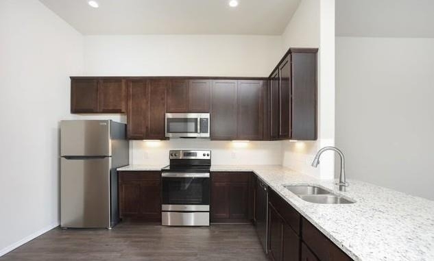 3414 Scott Cir - Photo 4
