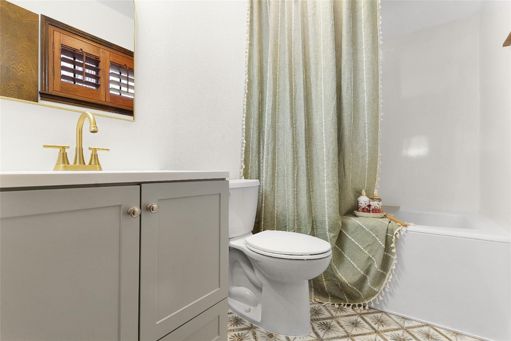 21205 National Dr - Photo 14