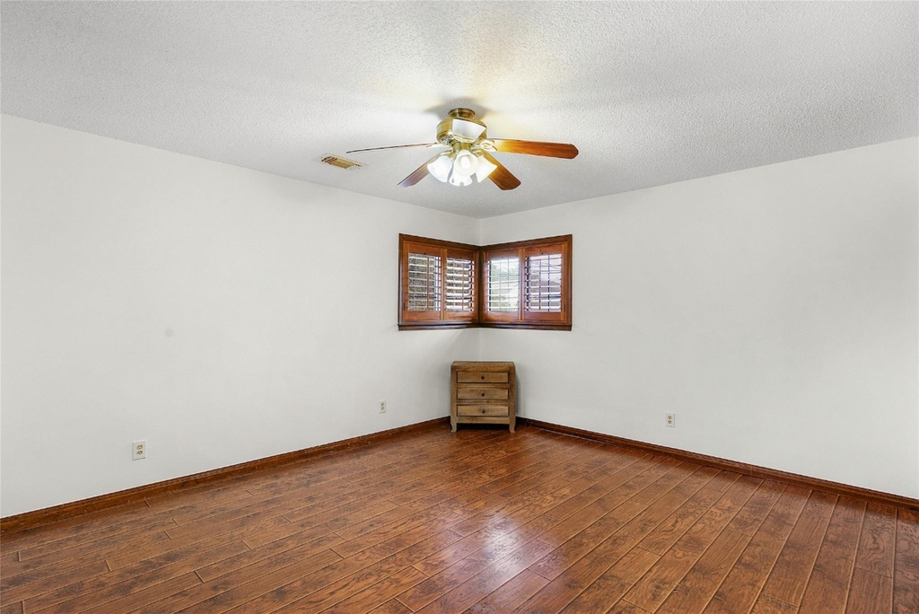 21205 National Dr - Photo 18