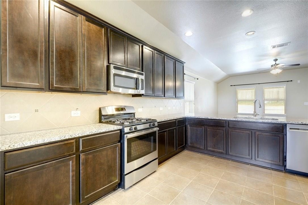 3621 Rams Horn Way - Photo 8
