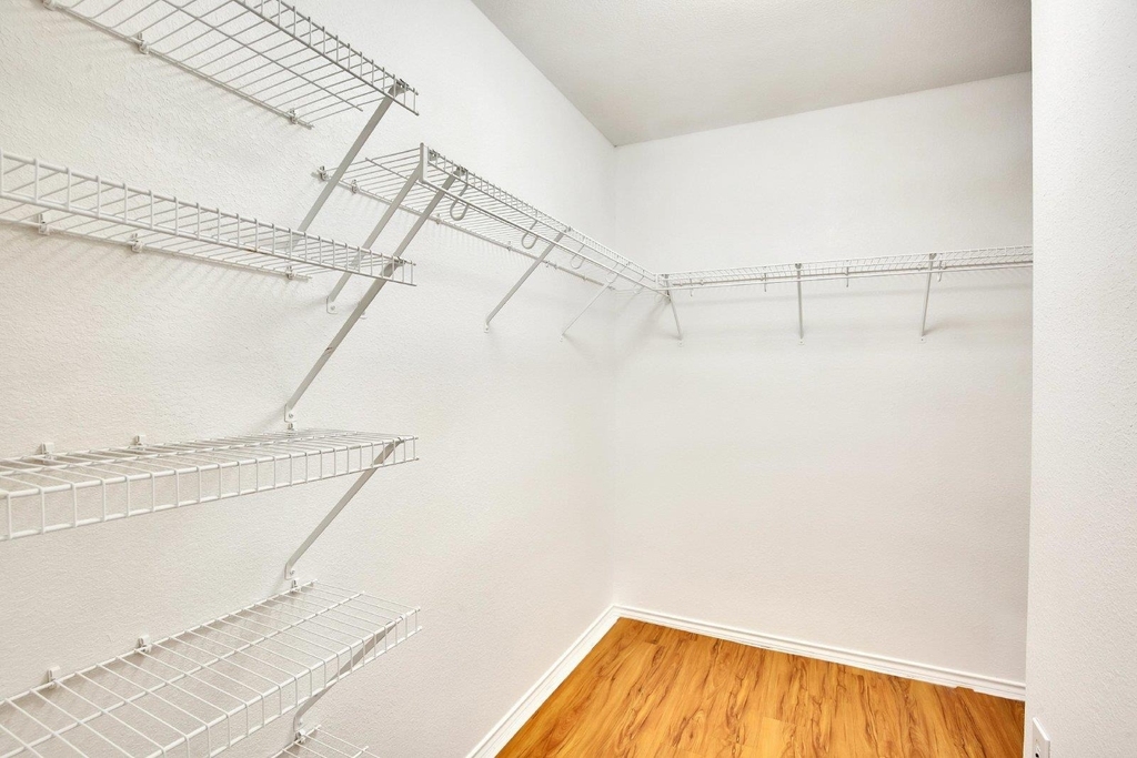 1002 Remington Dr - Photo 26