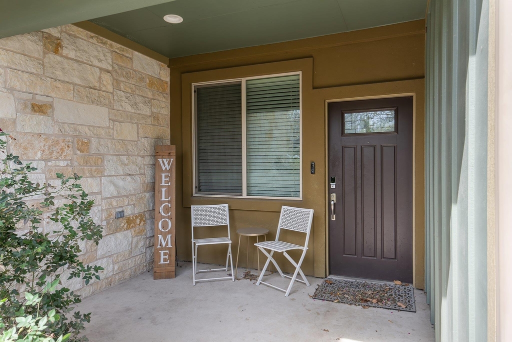 4408 Banister Ln - Photo 5