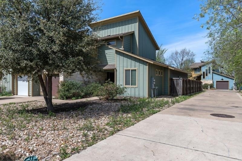 4408 Banister Ln - Photo 3