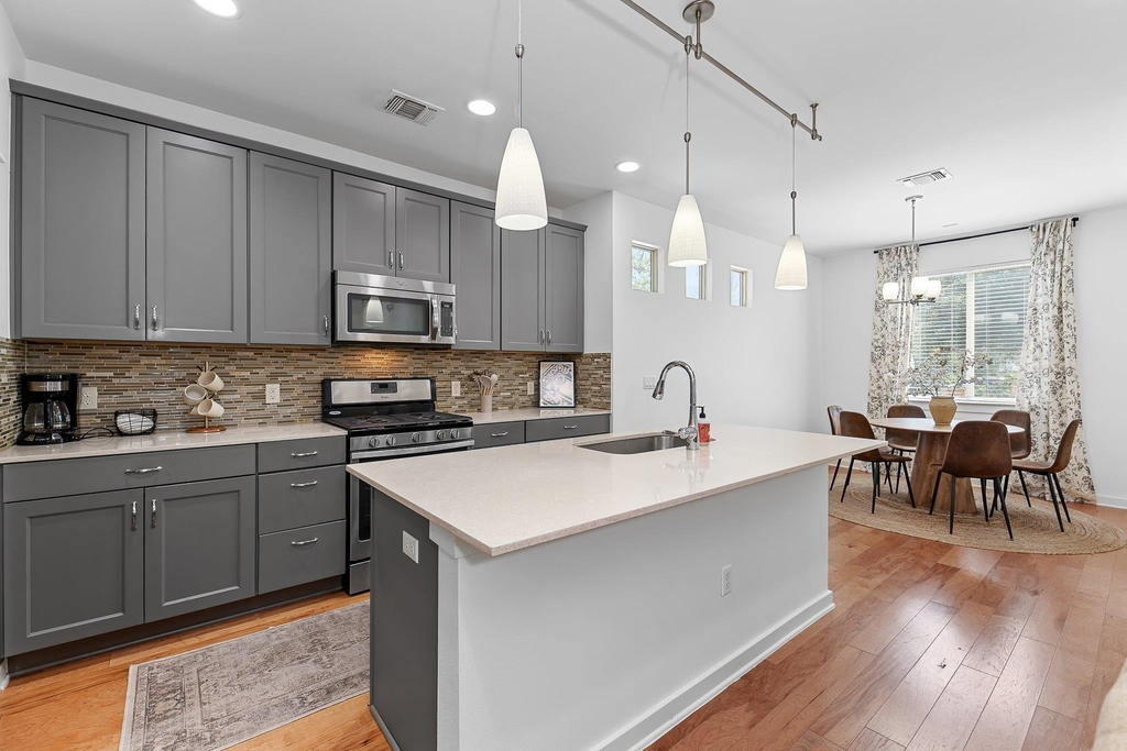 4408 Banister Ln - Photo 10