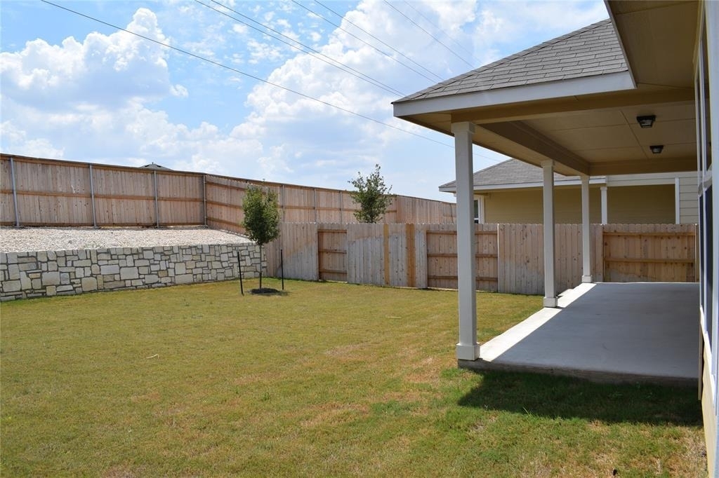 208 Shugart St - Photo 25