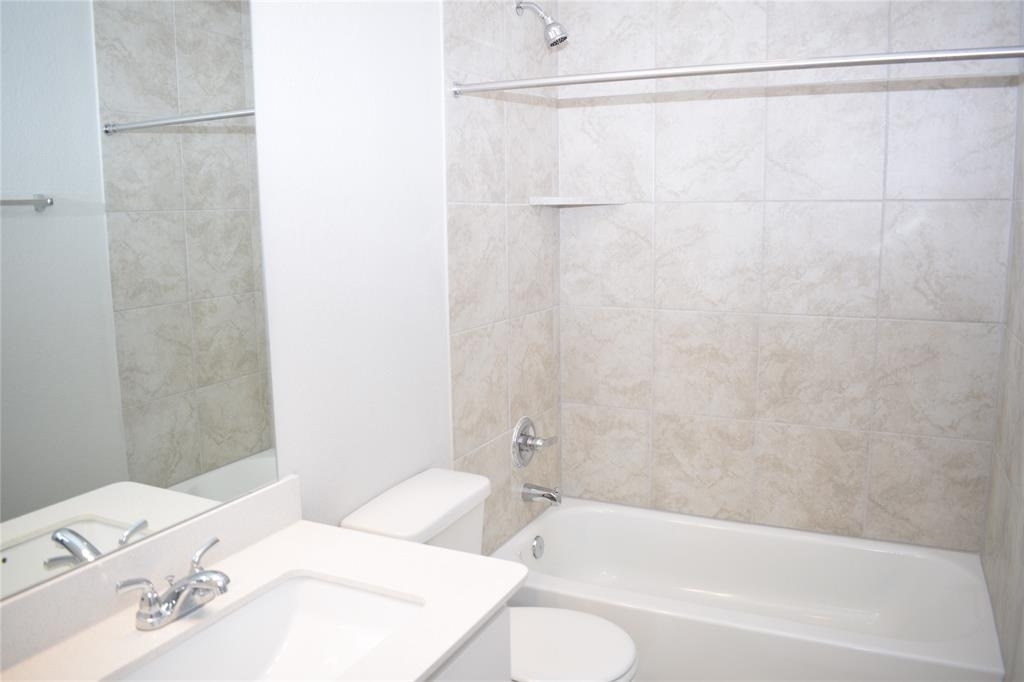 208 Shugart St - Photo 21