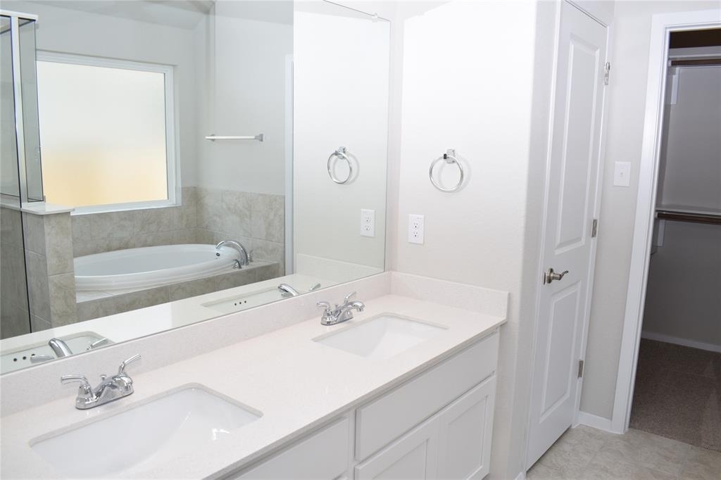 208 Shugart St - Photo 16