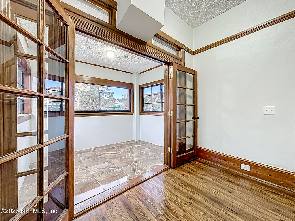 138 E Duval Street - Photo 7