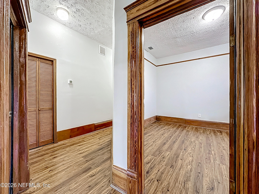 138 E Duval Street - Photo 16