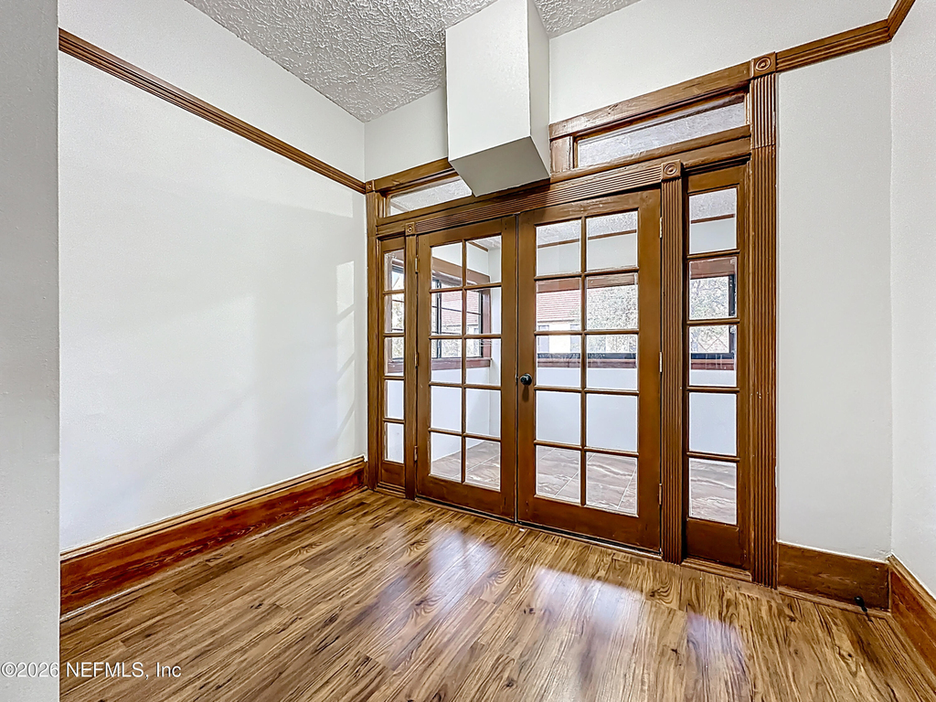 138 E Duval Street - Photo 5