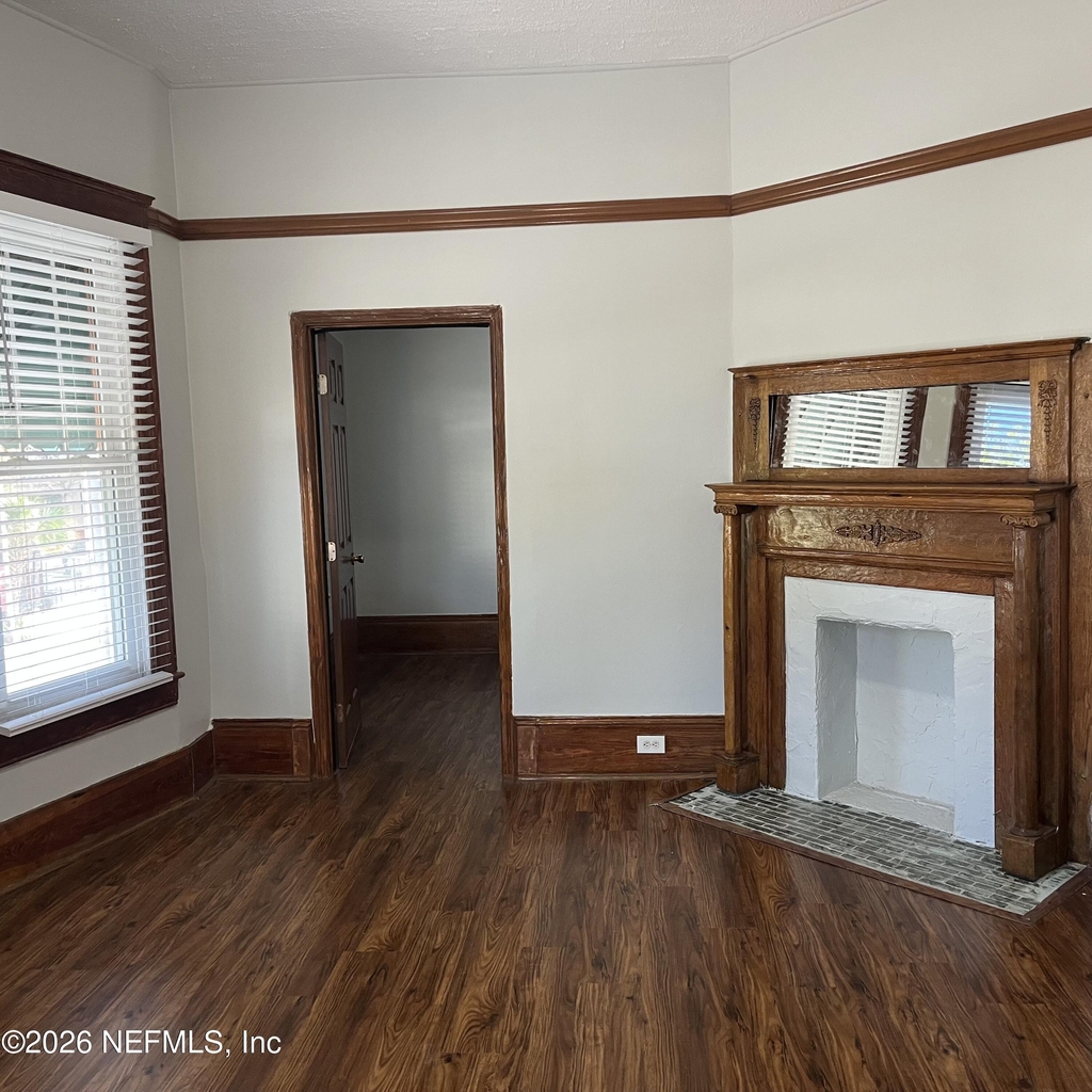 138 E Duval Street - Photo 36