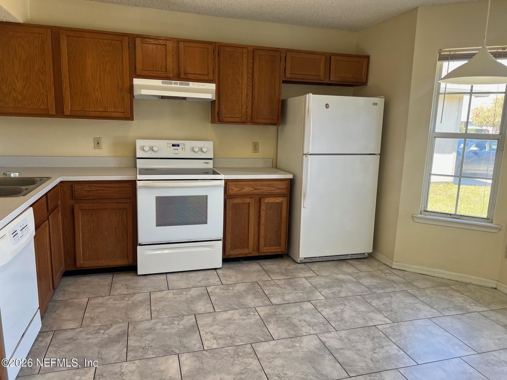 11170 Wandering Oaks Drive - Photo 3