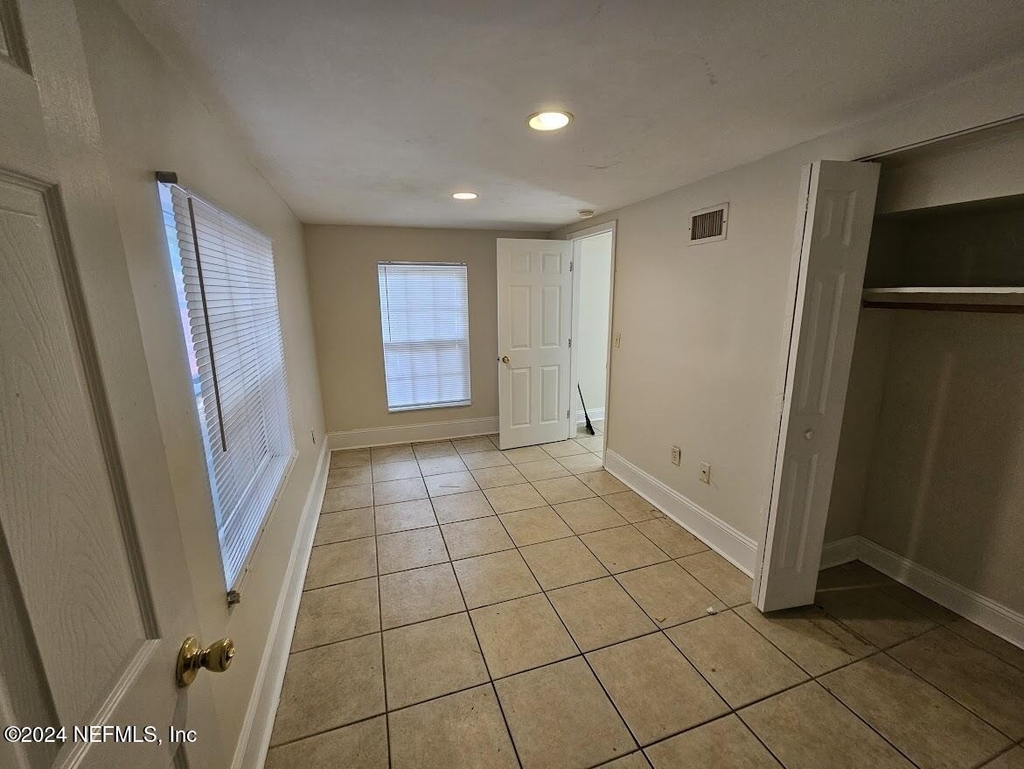 925 Phillips Street - Photo 9