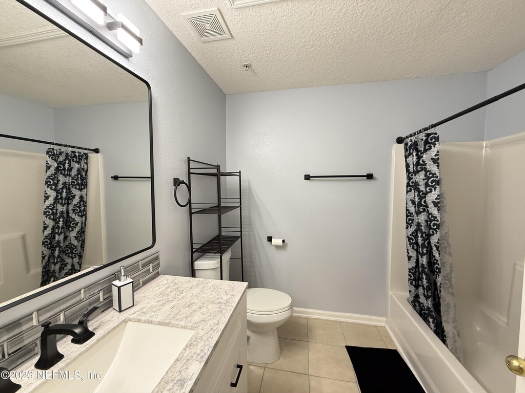 6105 Maggies Circle - Photo 10