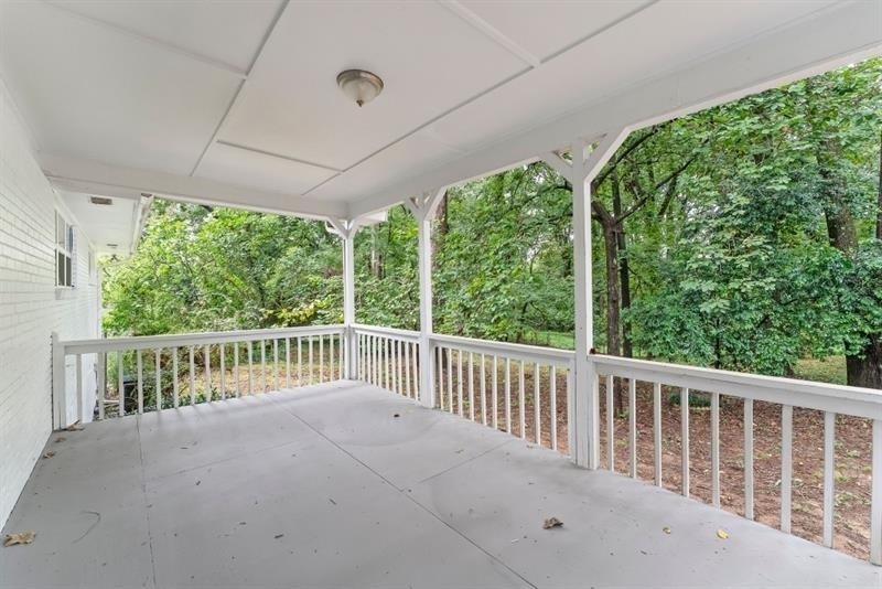 2352 Elmwood Circle Se - Photo 27