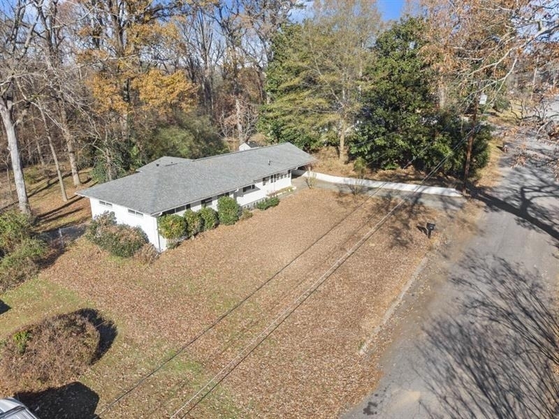 2352 Elmwood Circle Se - Photo 40
