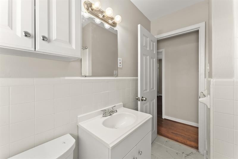 2352 Elmwood Circle Se - Photo 16