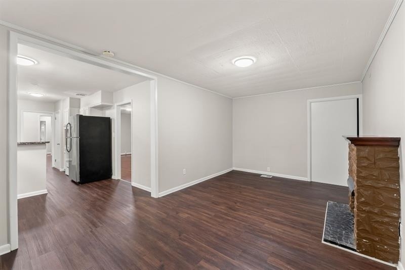 2352 Elmwood Circle Se - Photo 12
