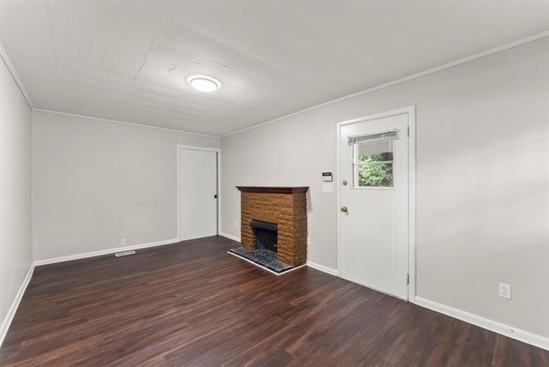2352 Elmwood Circle Se - Photo 14