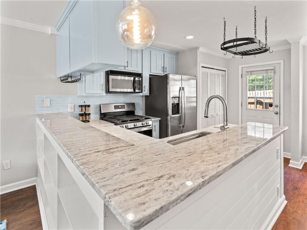 2232 Dunseath Avenue Nw - Photo 3