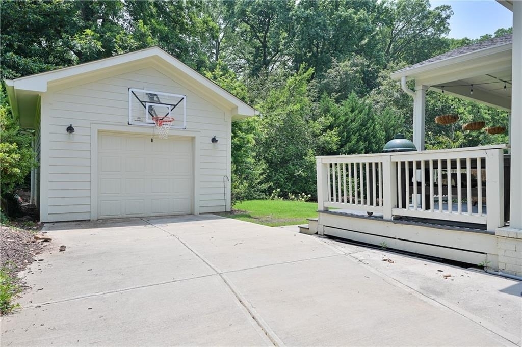 801 Adair Avenue Ne - Photo 53